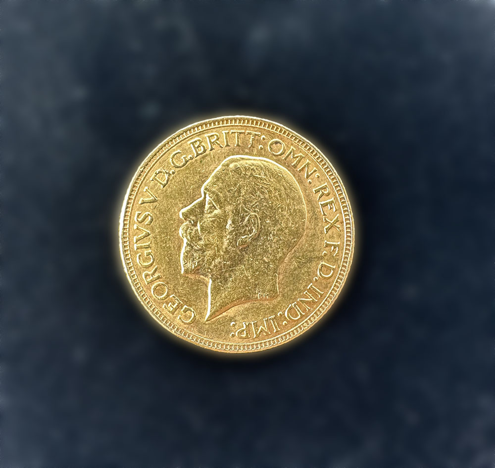 A 1930 gold soveriegn coin - Image 4 of 4