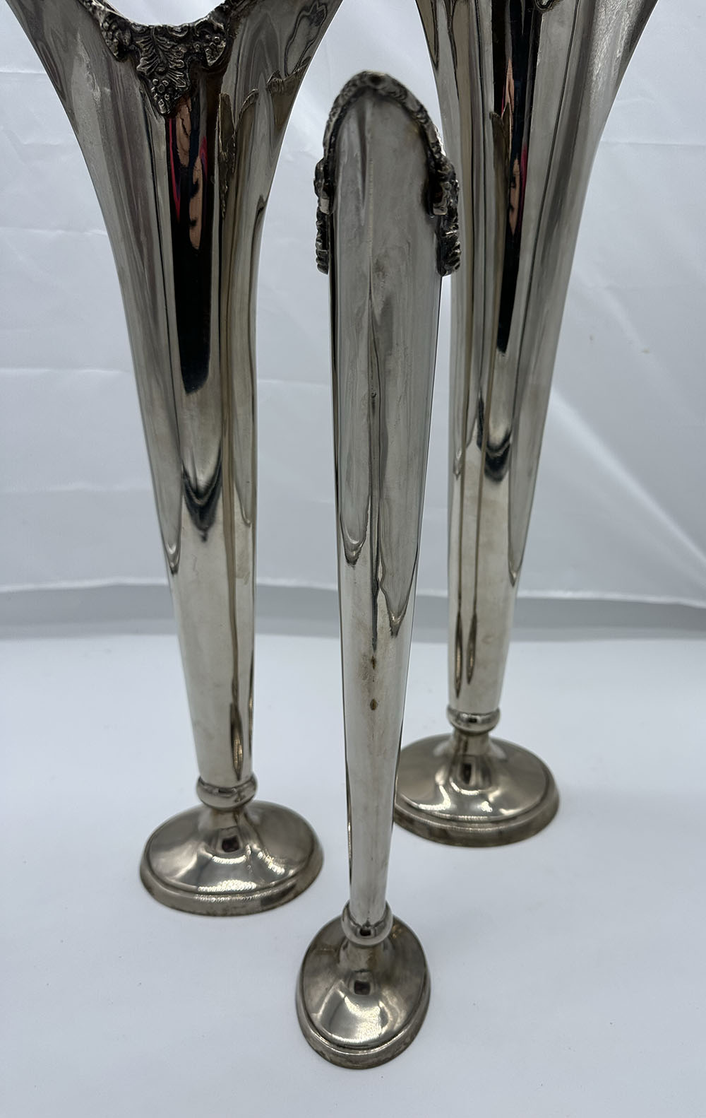 3 tier vases - Image 6 of 8