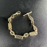 A 9ct yellow gold fancy link bracelet