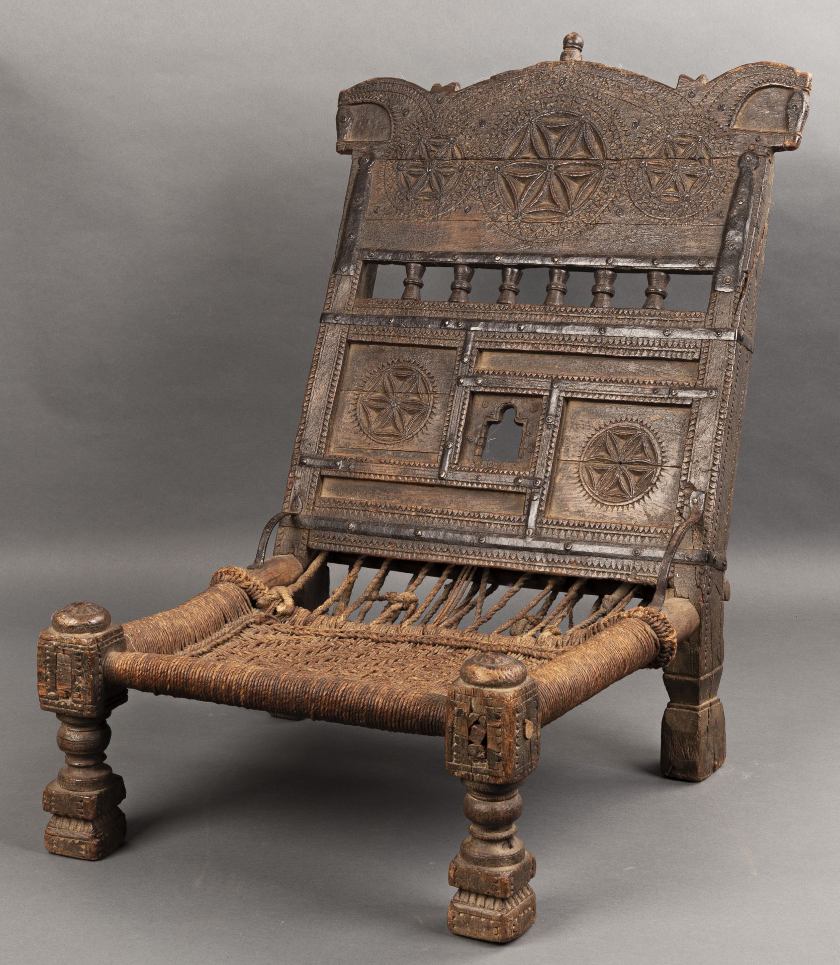 'Low Chair' od. 'indian rope chair', Indisch, um 1900