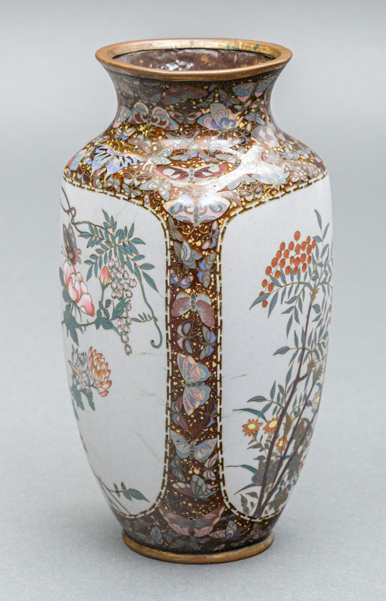 Cloisonné Vase, Japan, wohl Meiji-Zeit (1868-1912) - Bild 4 aus 5