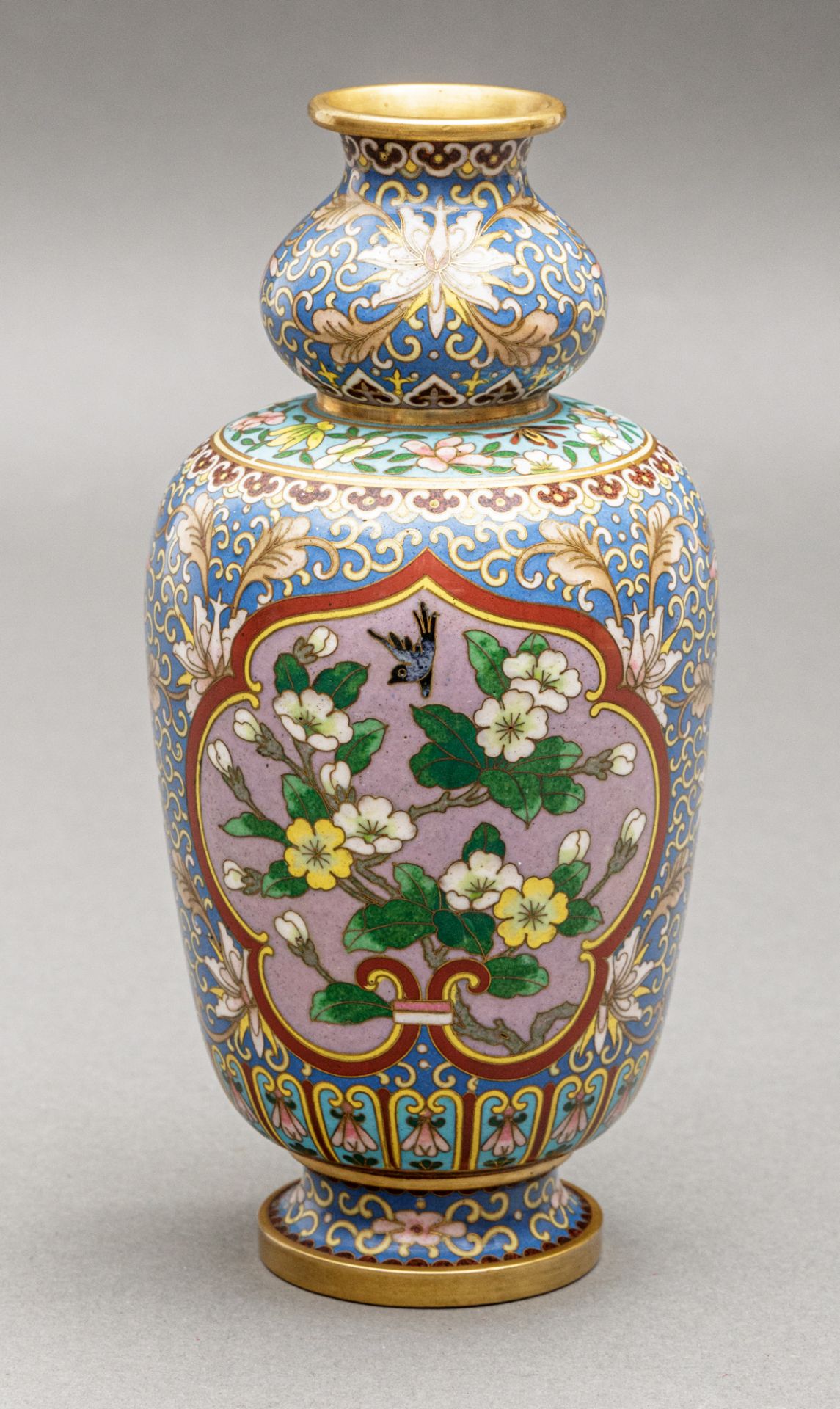Cloisonné Doppelkürbisvase, China, um 1900