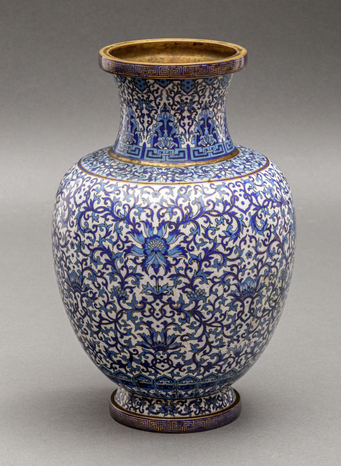 Cloisonné Vase, China, wohl Qing Dynastie (1644-1911)