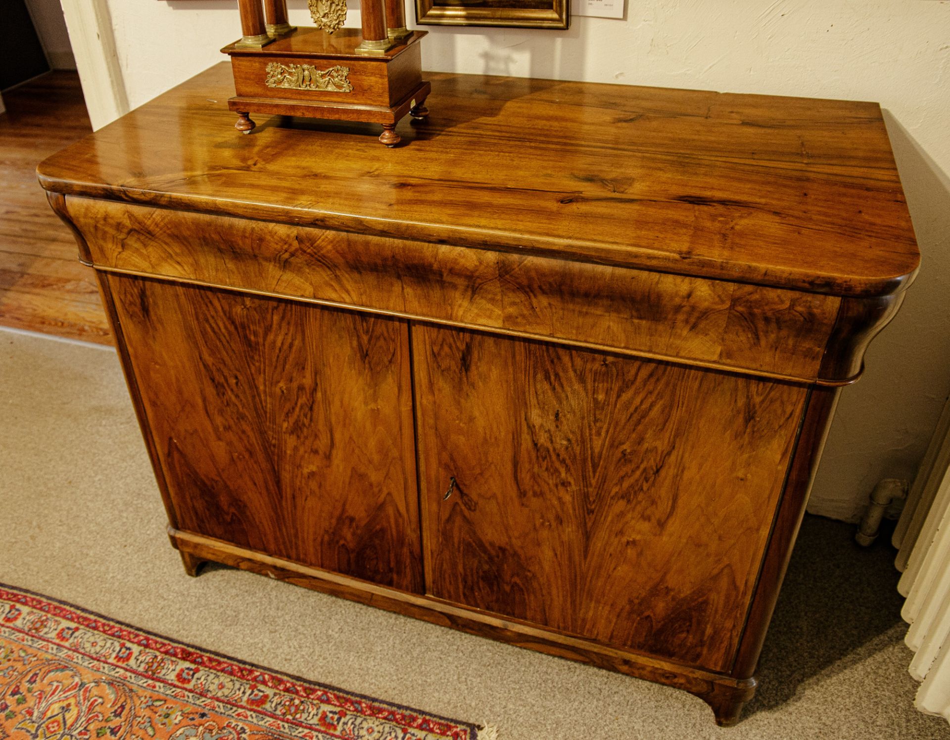 Biedermeier Anrichte, wohl Mainz um 1830 - Bild 4 aus 4