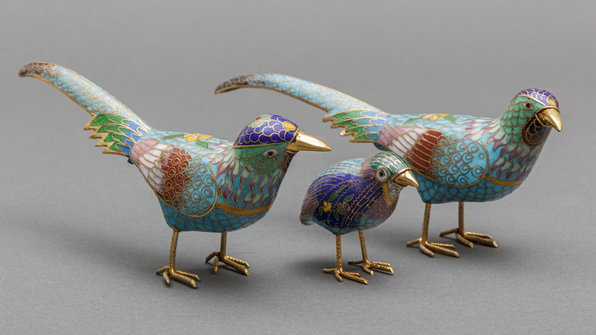 Drei Cloisonné Vogel-Figuren, China, wohl 20 Jh.