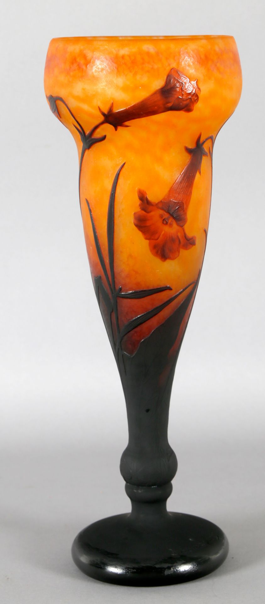 Daum-Vase mit Tabakpflanze, Nancy, um 1900