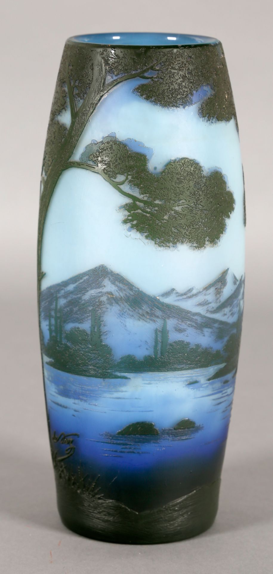 Vase mit Gebirgssee, de Vez, um 1907-1910, Cristallerie de Pantin (bei Paris) - Bild 2 aus 3
