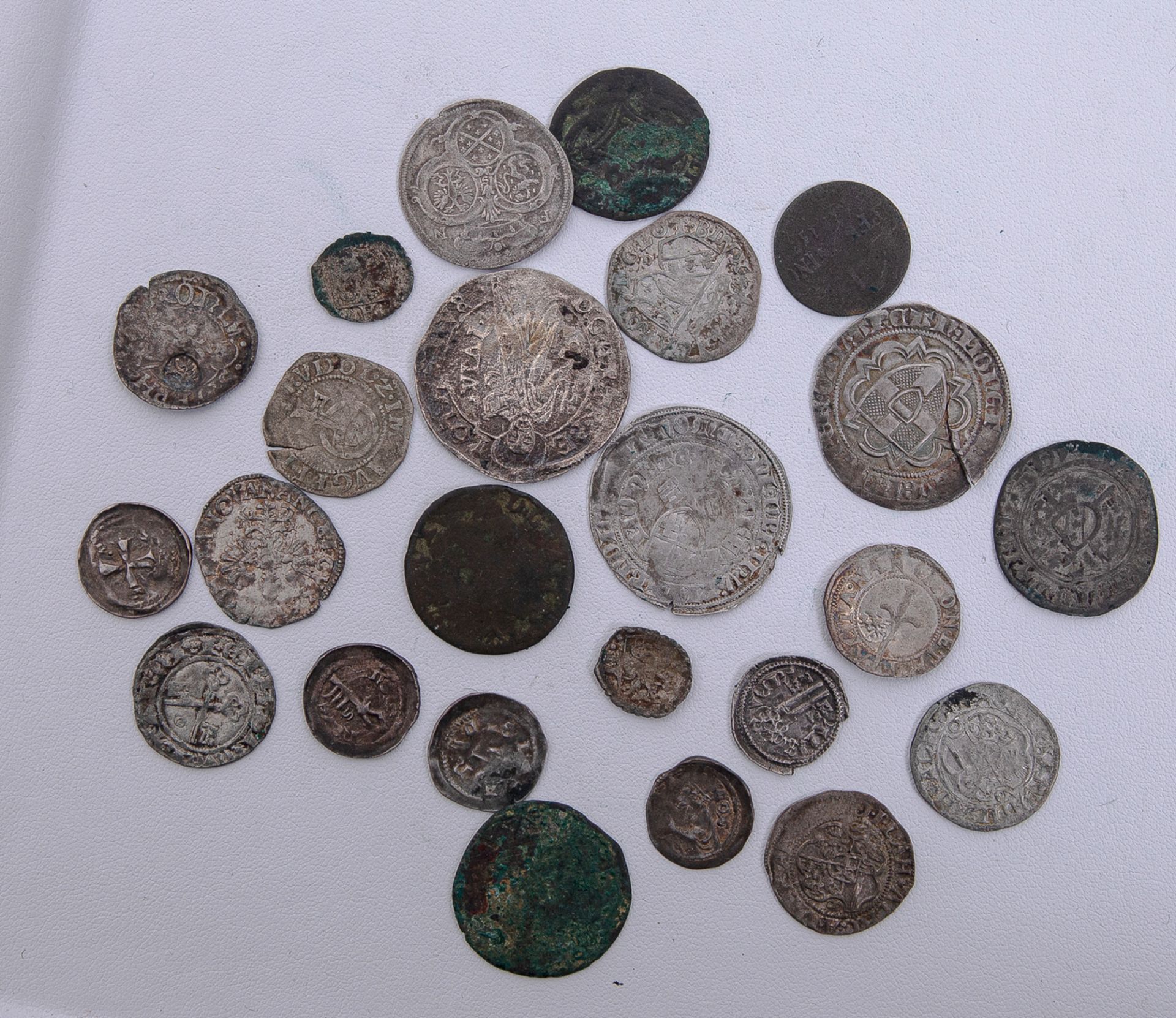 Konvolut überwiegend lothringischer Silber- und Kleinmünzen - Bild 2 aus 2