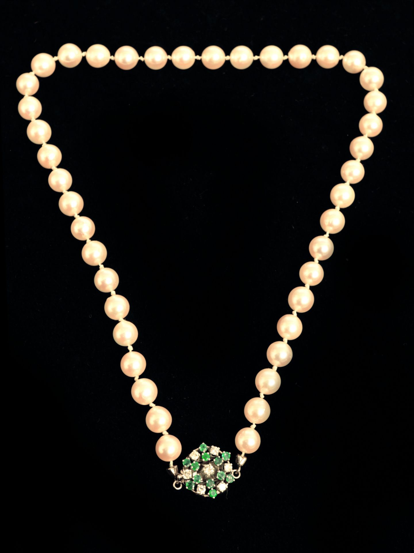 Perlenkette (Zuchtperlen)