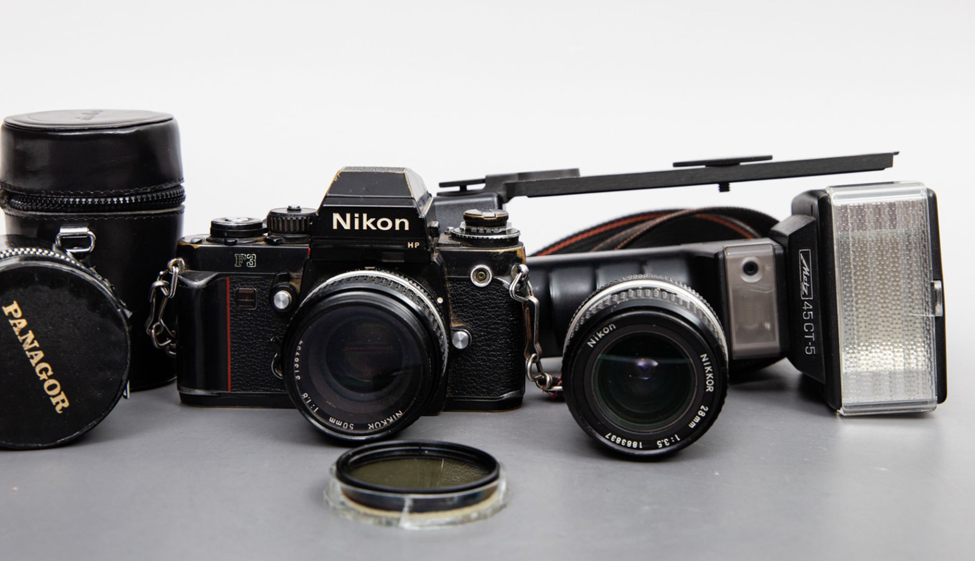 Nikon F3 mit Zubehör - Bild 3 aus 5