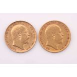 Two Edward VII half sovereigns, each dated 1909.