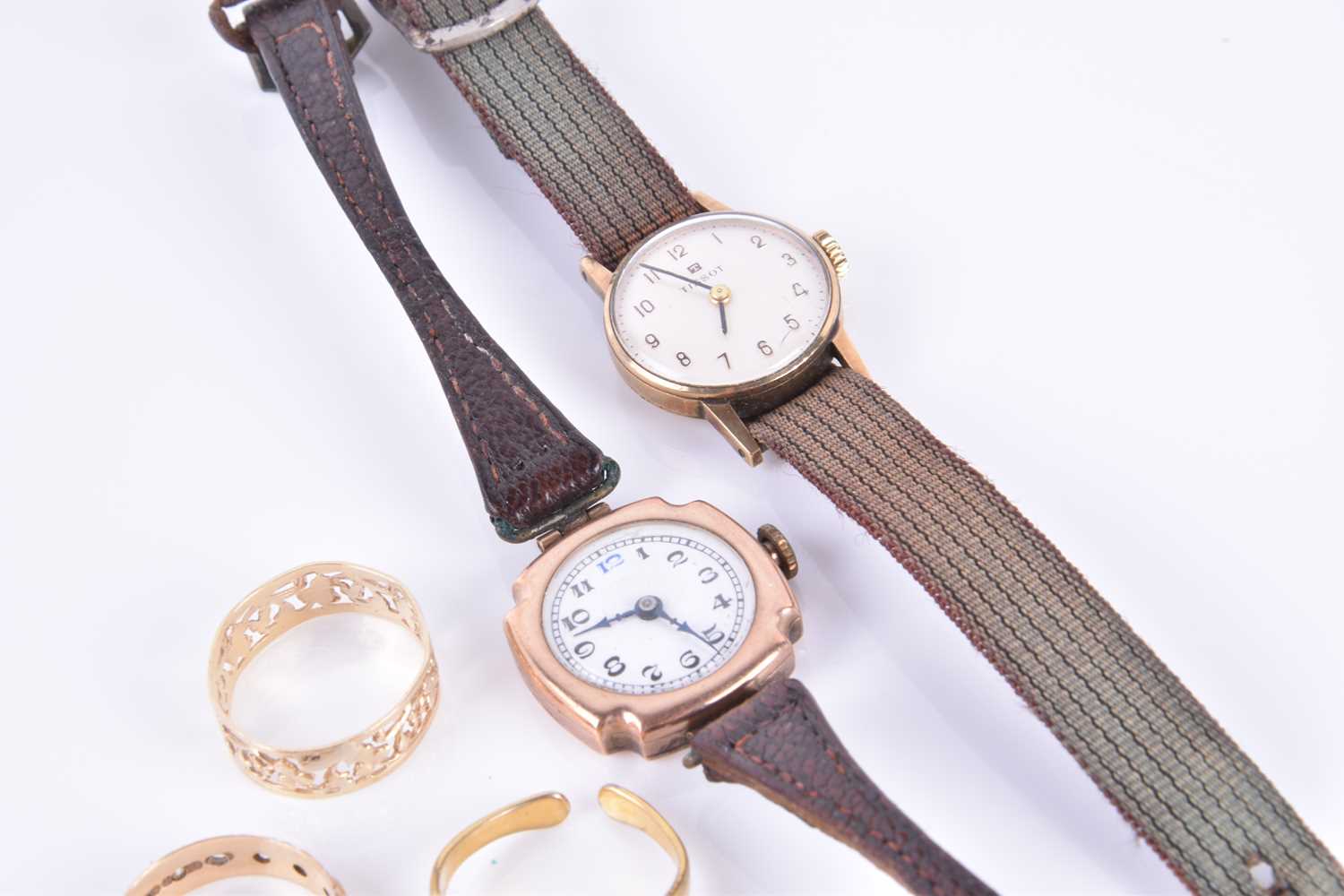 A ladies rose gold cocktail wristwatch on brown leather strap, together with a yellow metal ladies - Image 4 of 4