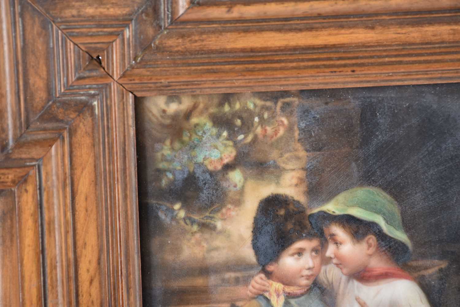 A German hand-painted porcelain plaque depicting two young boys in conversation, possibly KPM, - Bild 4 aus 9