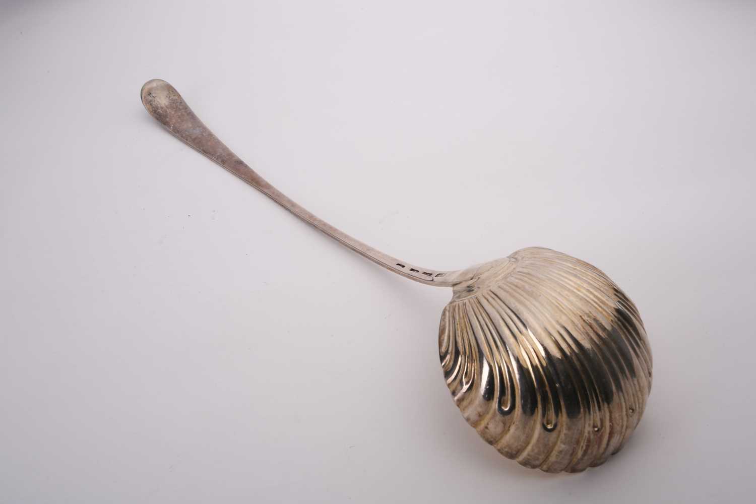 A George III silver Old English pattern soup ladle, London probably 1770 by T. Ellis. With shell - Image 3 of 4