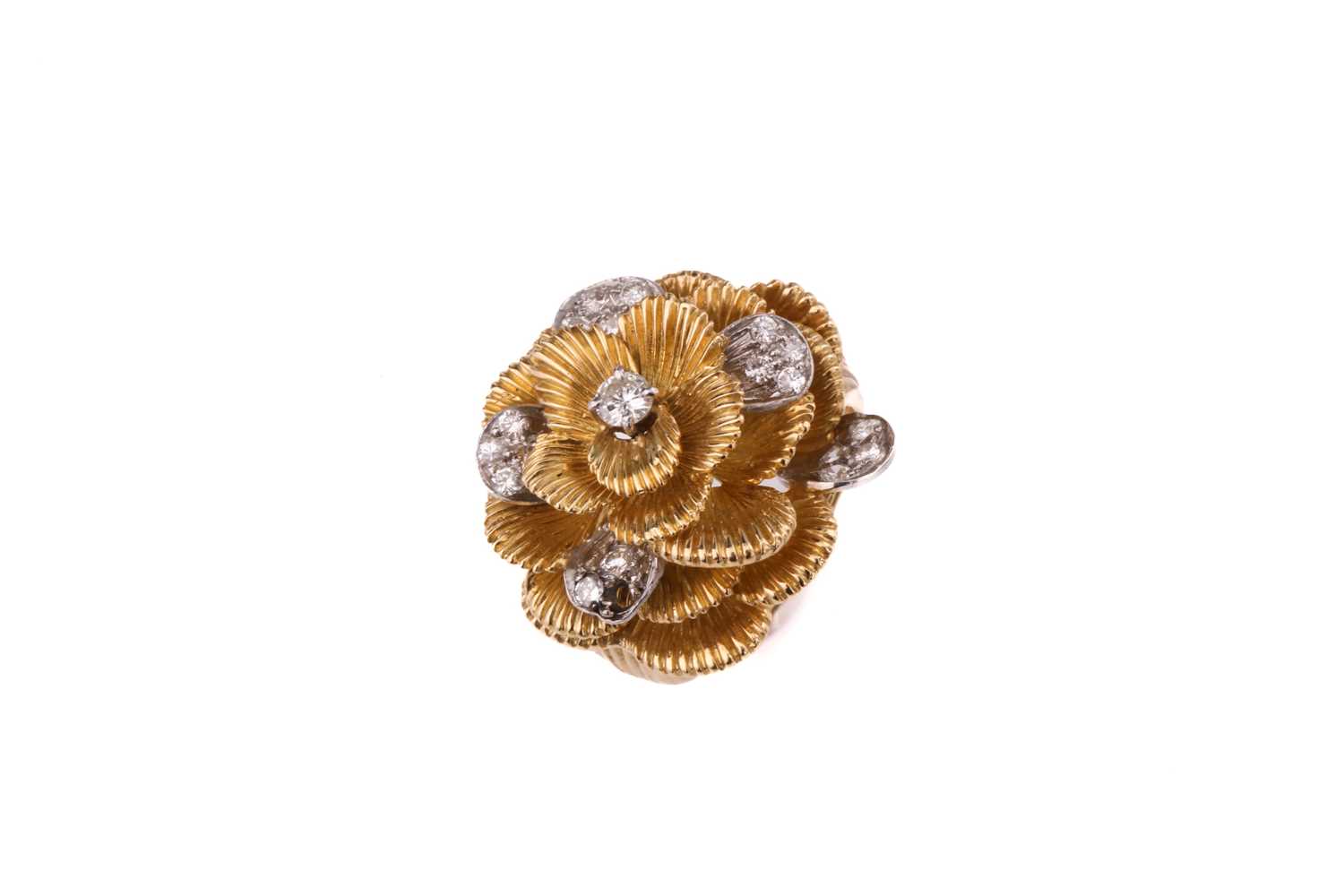 A Kutchinsky platinum and 18ct yellow gold diamond ring, comprises a flower head with layering - Image 2 of 10