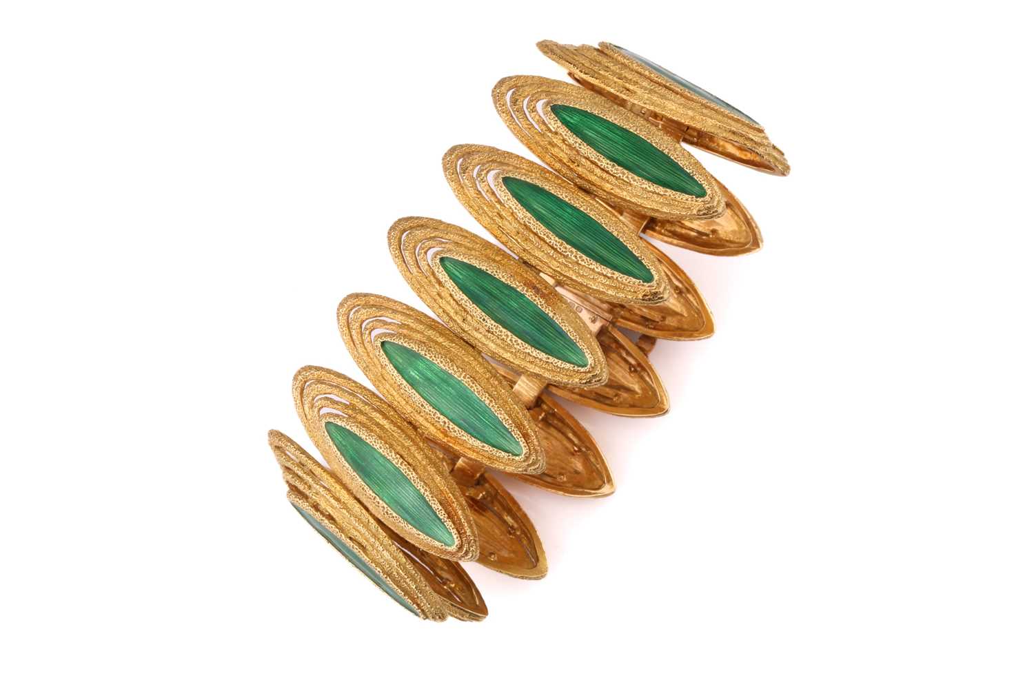 A Kutchinsky enamelled and textured 18ct gold link bracelet, consists of green enamel panels on - Image 6 of 7