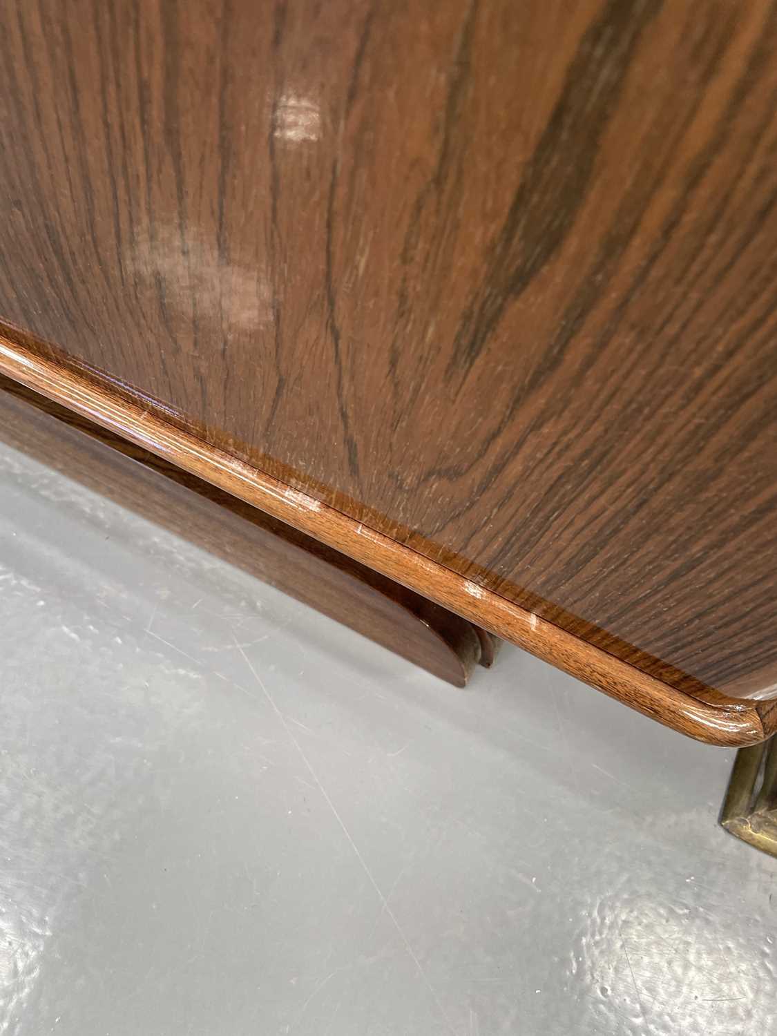 A Continental Art Deco walnut sideboard with raised marble top with central recessed cupboards - Image 21 of 26