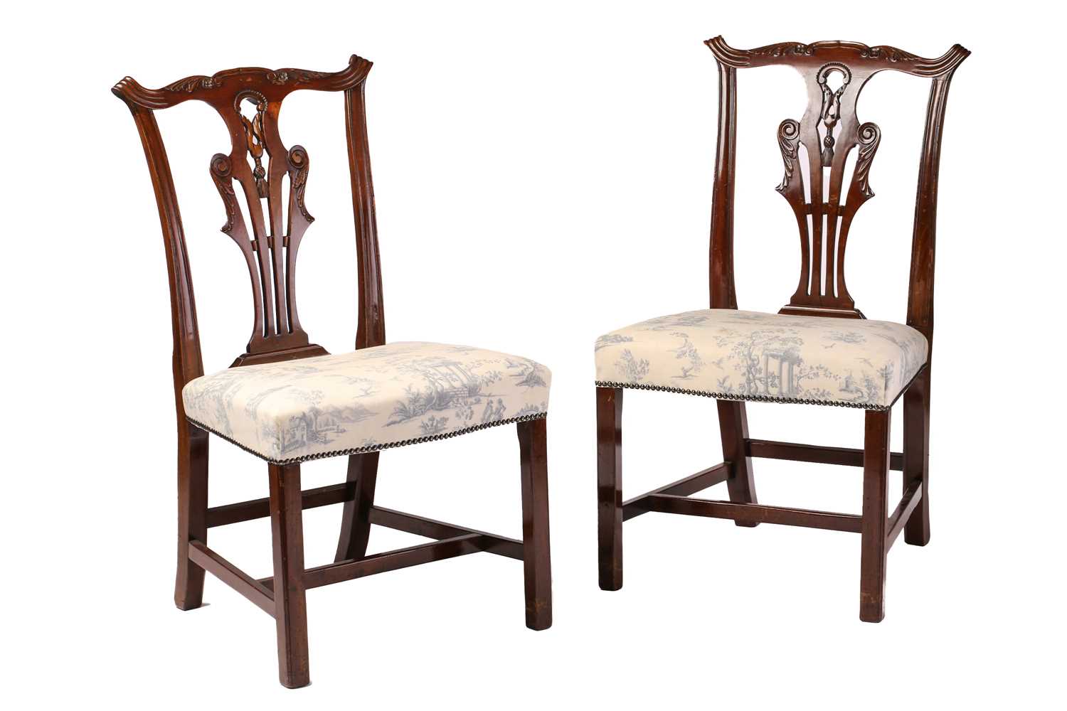 A set of eight George III mahogany dining chairs, possibly Scottish. The set comprises two open - Image 2 of 13