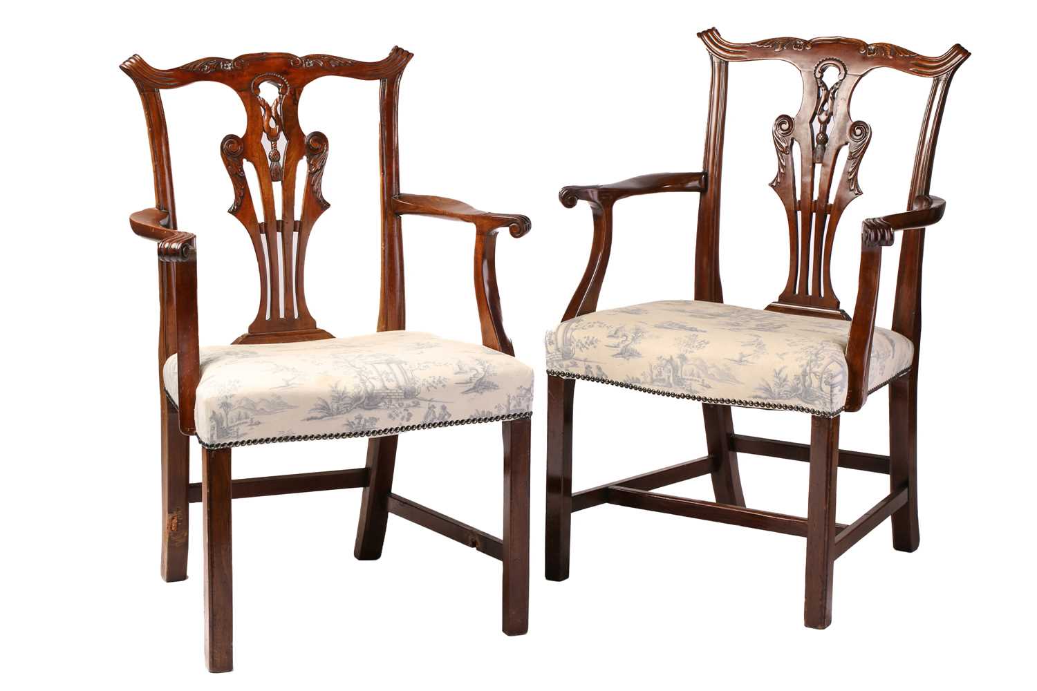 A set of eight George III mahogany dining chairs, possibly Scottish. The set comprises two open - Image 4 of 13
