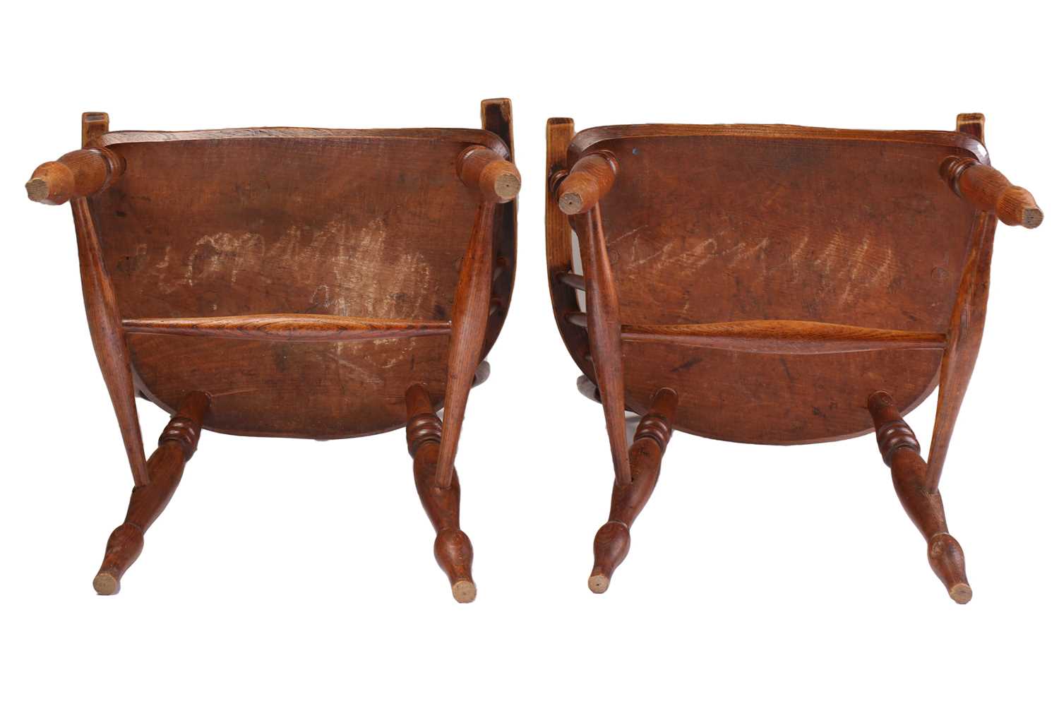 A close pair of 19th-century elm and ash hoop backed Windsor open armchairs with pierced " - Image 5 of 5