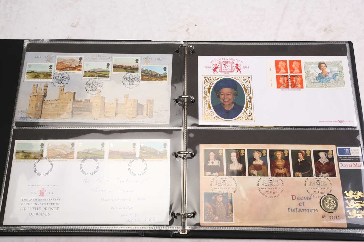 A good collection of First Day Covers and stamps, most contained in albums, to include London 2012 - Image 23 of 44