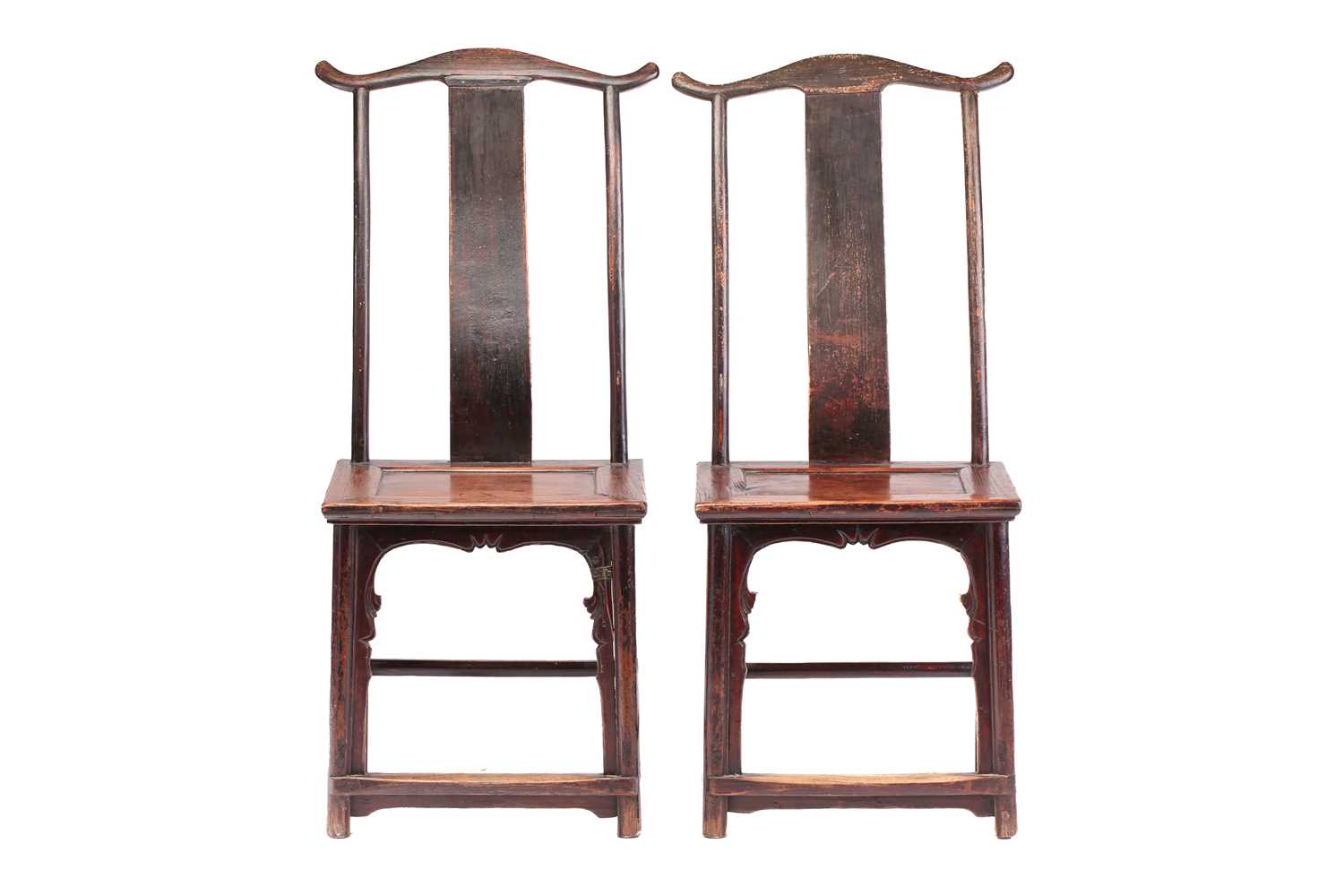 A pair of probably Northern Chinese elm wood (Yumu) "Official's Hat" side chairs, Qing Dynasty, 19th - Image 2 of 6