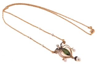 An Edwardian lavalier necklace with tourmaline, pearl and diamond, centred with a claw-set