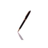 Montblanc Meisterstück rose gold-coated Classique Ballpoint pen, with twist mechanism, cap and