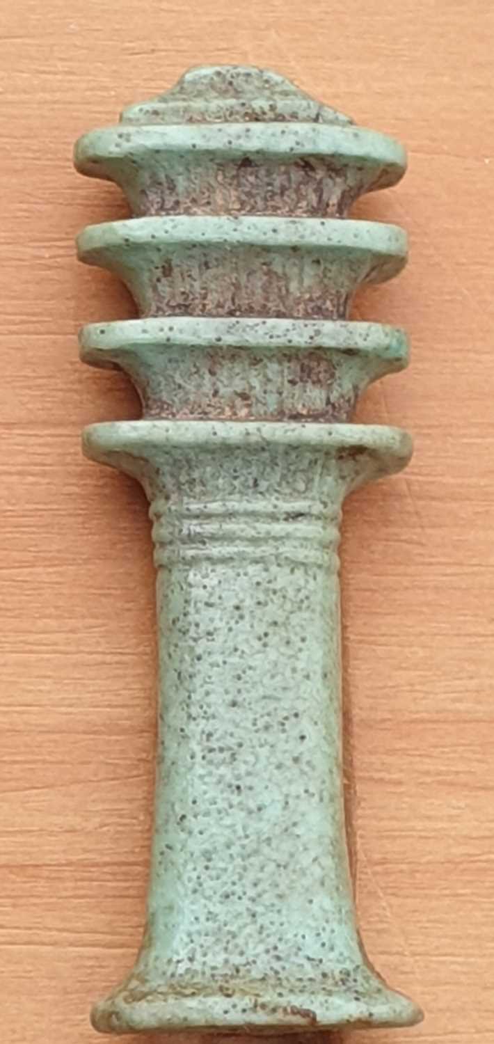 A Collection of Ancient Egyptian artefacts including a bronze Djed pillar amulet, agate Tawaret - Image 11 of 30