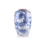 A Chinese blue and white porcelain vase, Qing, 18th/19th century, painted with dignitaries with