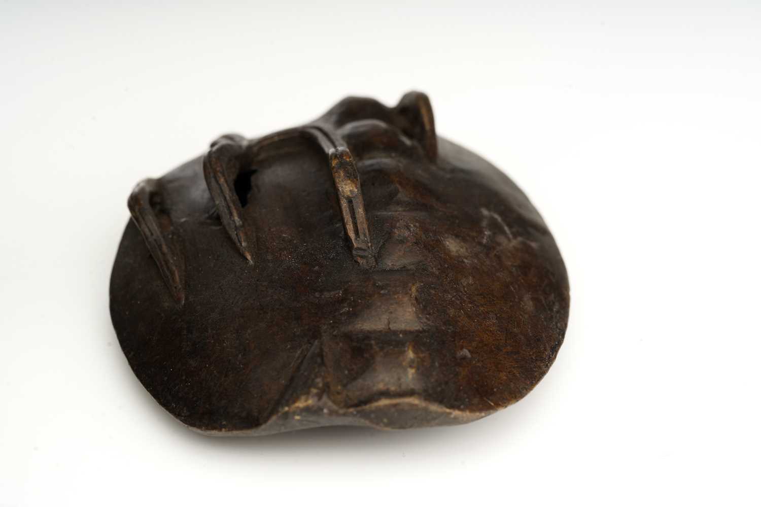 A Chinese bronze figure of a recumbent Pixiu, its snarling head turned over its shoulder, the lid - Image 4 of 7