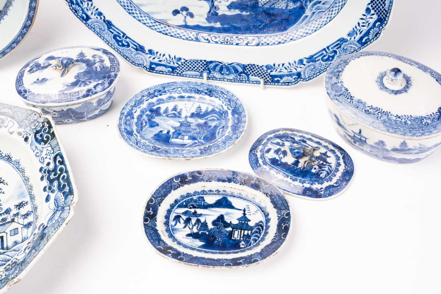 A group of Chinese blue & white export porcelain, all with landscape decoration, comprising two oval - Image 5 of 20