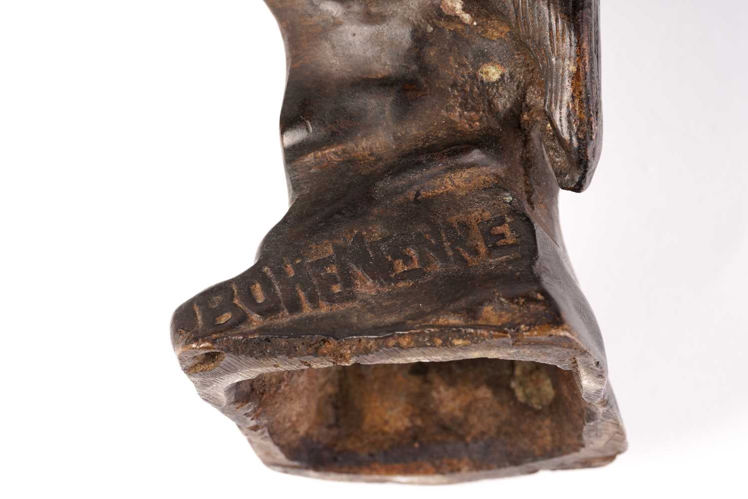A French Art Nouvueau bronze bust, inscribed 'Bohemienne', unsigned, 26 cm high - Image 5 of 7