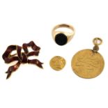 A 9ct gold signet ring, an enamel brooch, a pendant and a coin; A signet ring consists of an oval