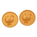 A pair of stud earrings with bird motifs, each comprises a round plaque with a twisted rope edge,