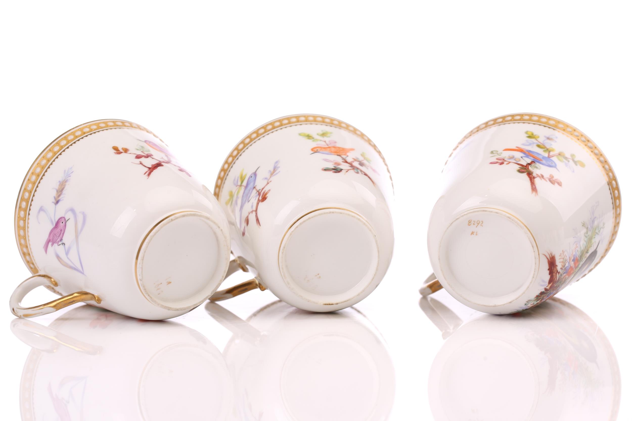 A Royal Worcester set of nine tea cups and saucers and a further two saucers, with gilt and beaded - Image 12 of 19