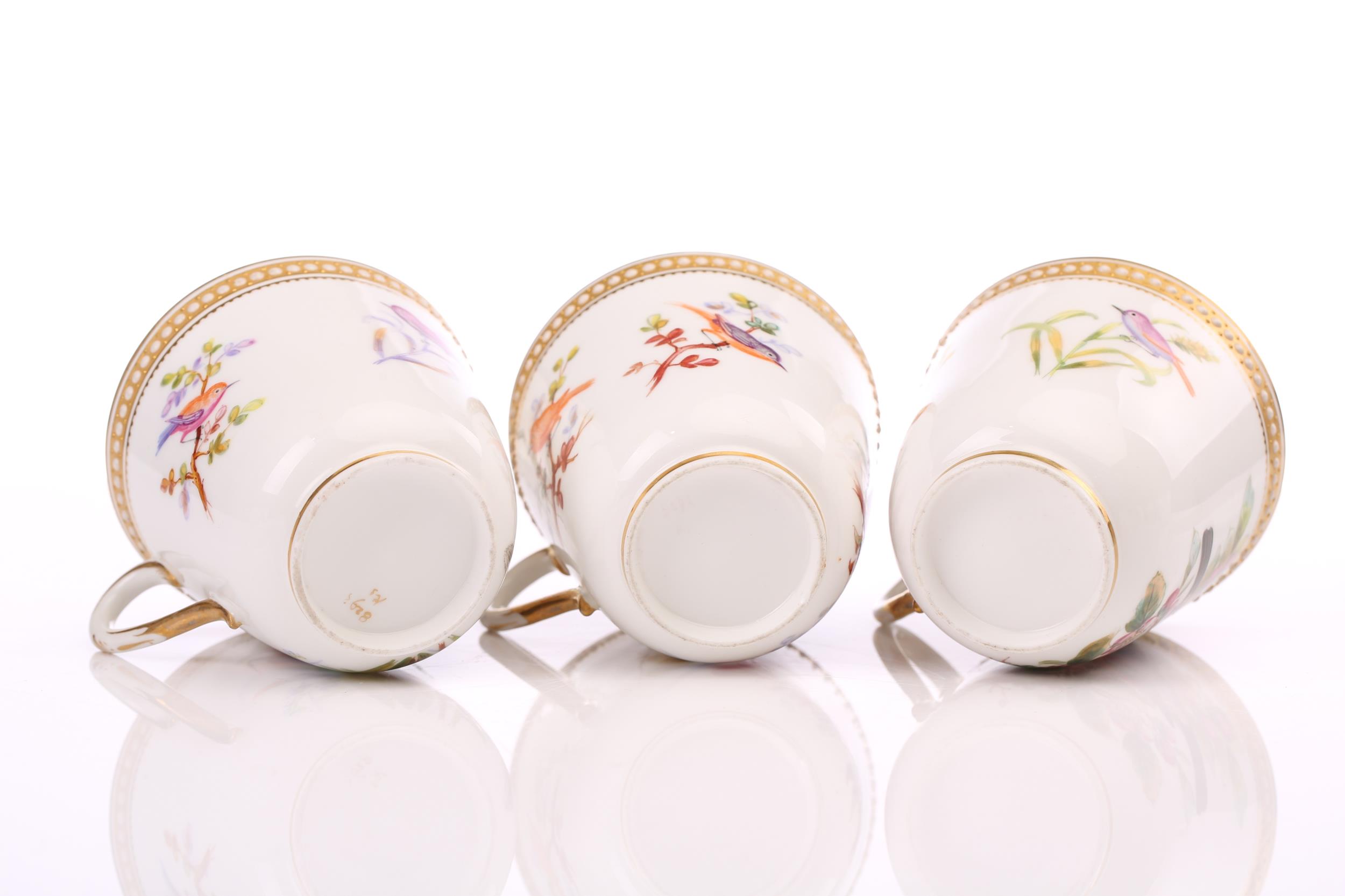 A Royal Worcester set of nine tea cups and saucers and a further two saucers, with gilt and beaded - Image 5 of 19