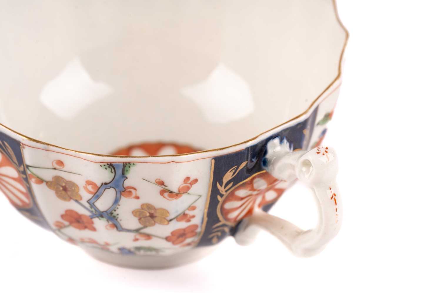 A group of three Worcester porcelain "Kakiemon" pattern tea cups and saucers, c 1770s, with shaped - Image 15 of 36