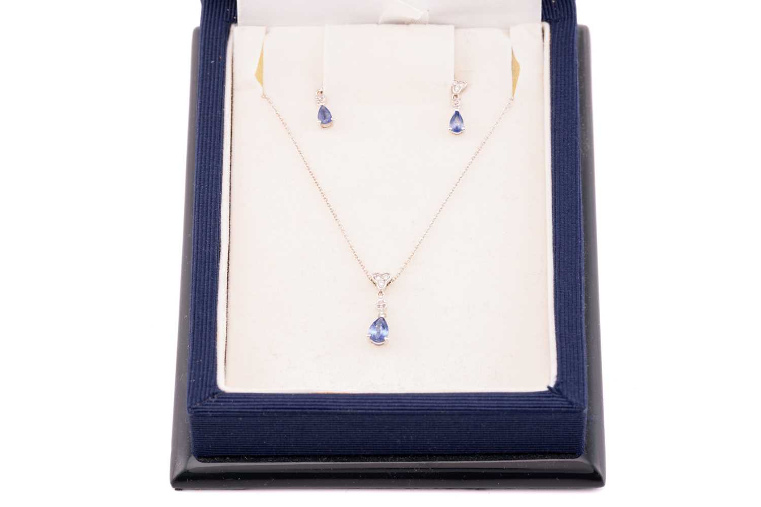 A sapphire and diamond necklace and earrings en-suite; the necklace comprises a pear-shaped sapphire - Image 2 of 8