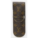 Etui für Schreibgeräte, Louis Vuitton.