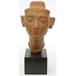 "Kopf einer jungen Königin von Amarna",
