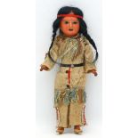 Puppe als amerikanische Ureinwohnerin.