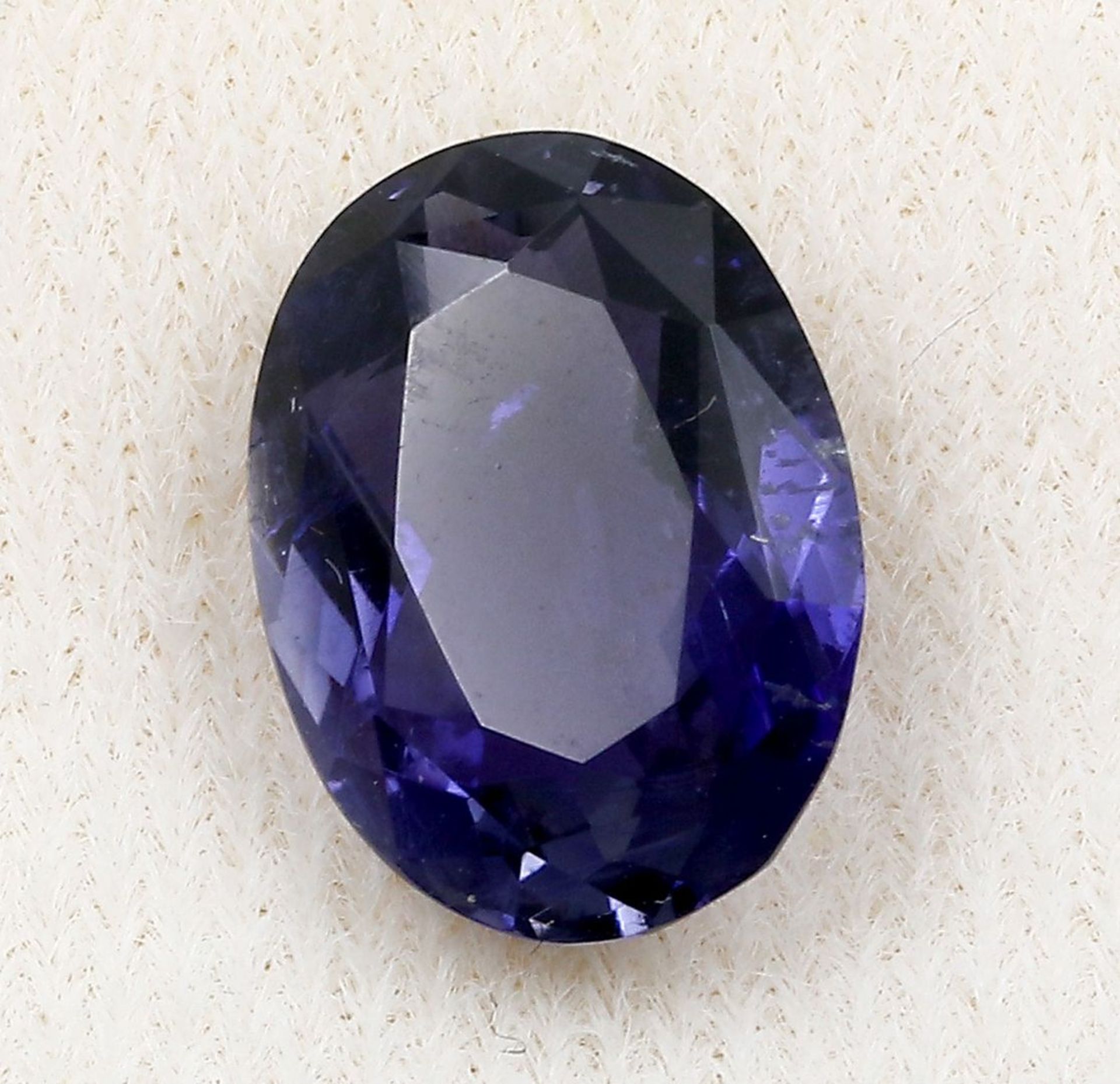 Iolith, ca. 3,85 ct.