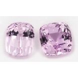 Zwei qualitätvolle Kunzite, zus. ca. 30,85 ct.