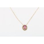 Gouden collier en hanger mt roze saffier