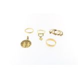 Lot gouden sieraden, wo vriendschapsring