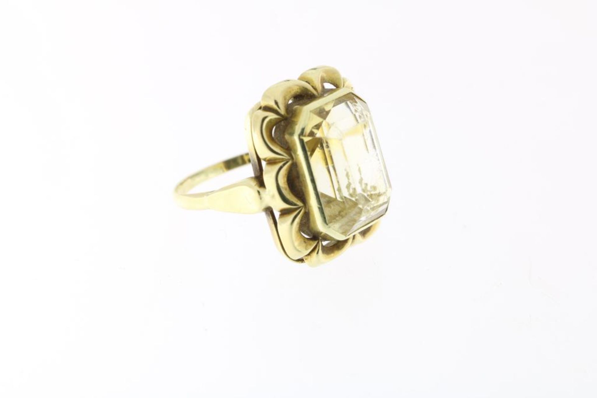 Gouden ring met citrien