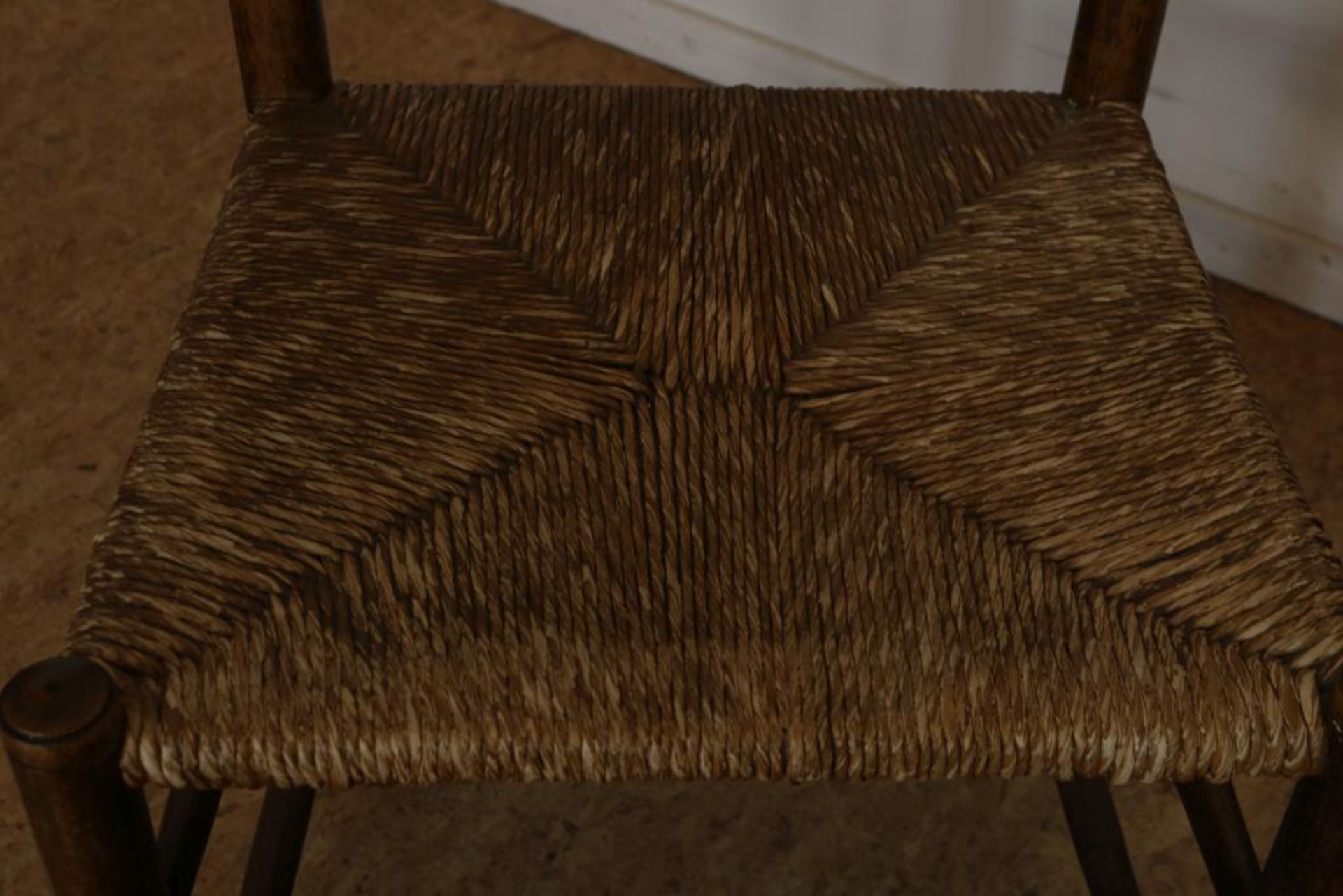 Serie van 4 eiken stoelen, 1x andere - Bild 2 aus 5