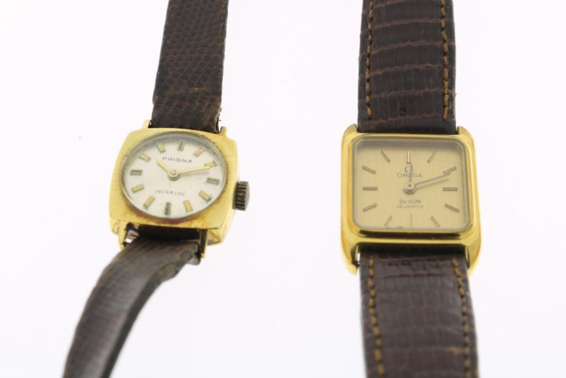 Twee dames polshorloges, Omega en Prisma