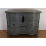 Grey wash orgelgebogen commode